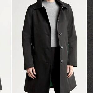 Ralph Lauren Black coat with removable hood. Size L. Like new.